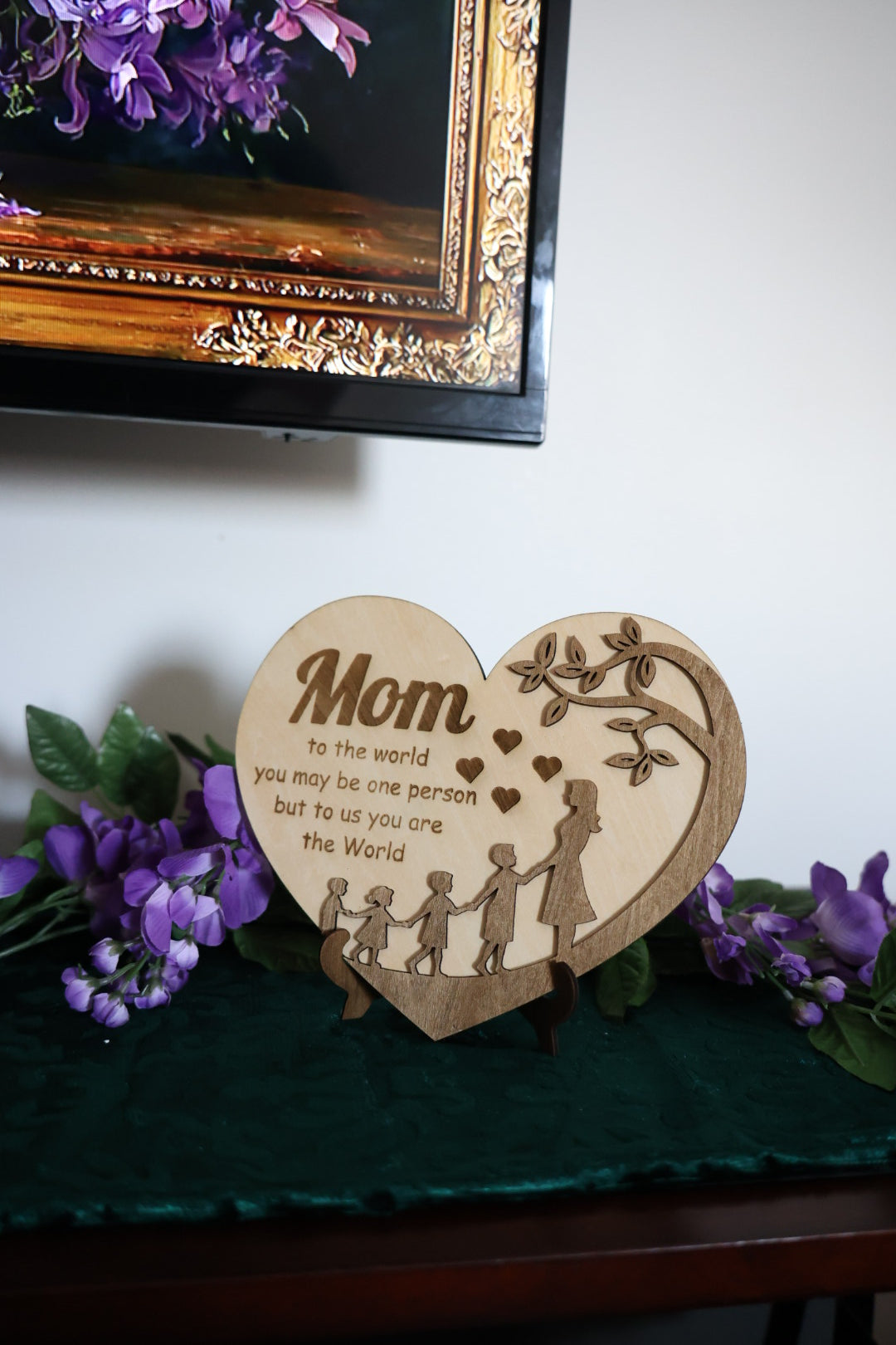 Mom Heart Wooden Sign – Laser Cut Mother & Children Decorative Gift with Stand