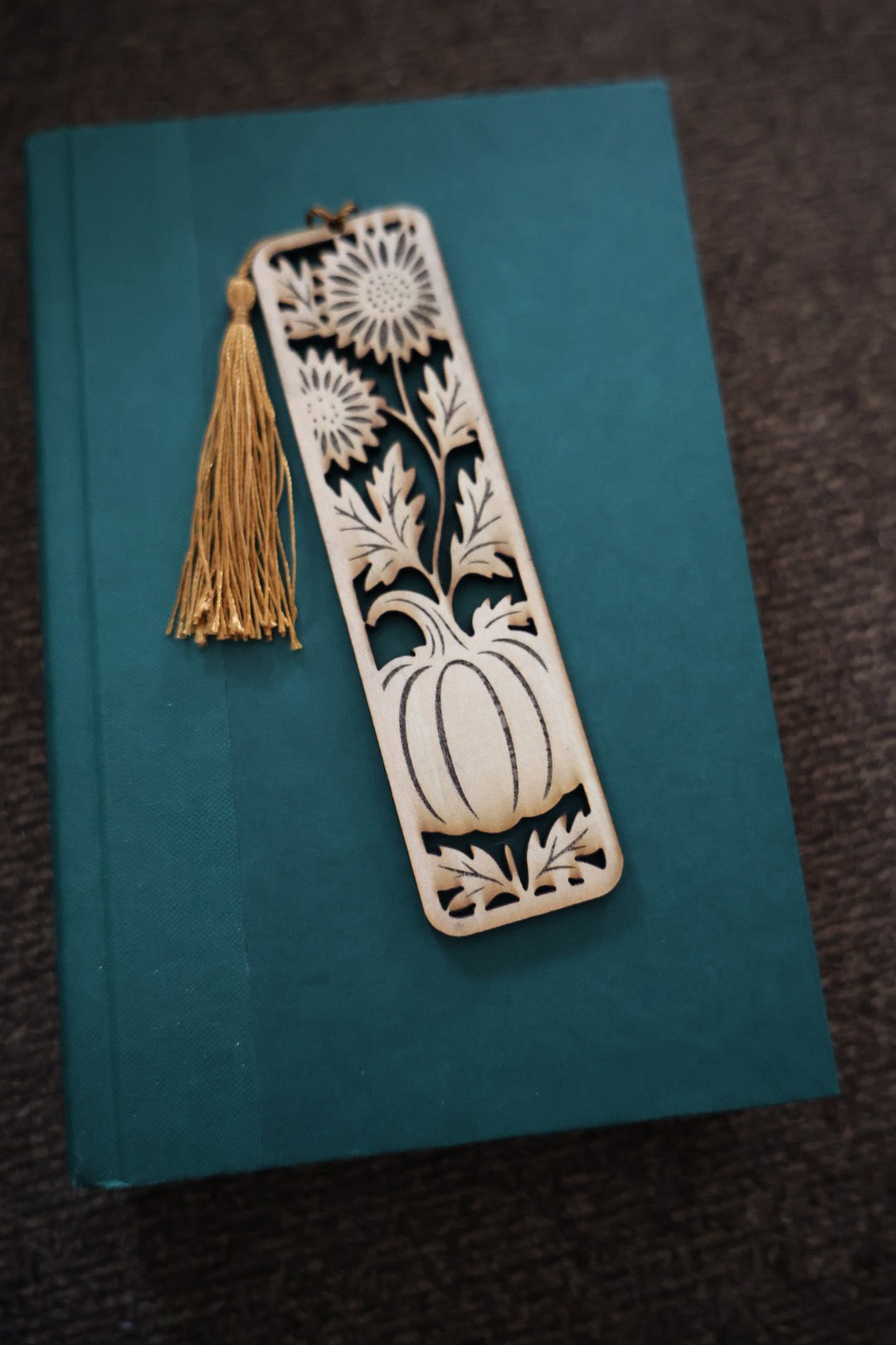 Pumpkin & Sunflower Wooden Bookmark with Tassel – Fall Laser Cut Bookmark
