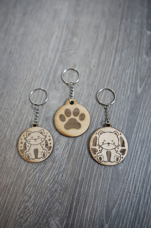 Cute Animal Wooden Keychain Gift Set – Cat, Bear & Paw Print