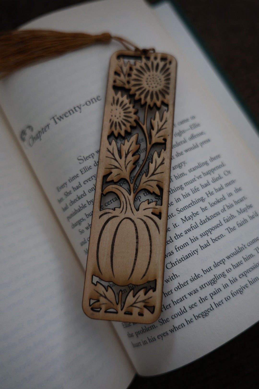 Pumpkin & Sunflower Wooden Bookmark with Tassel – Fall Laser Cut Bookmark